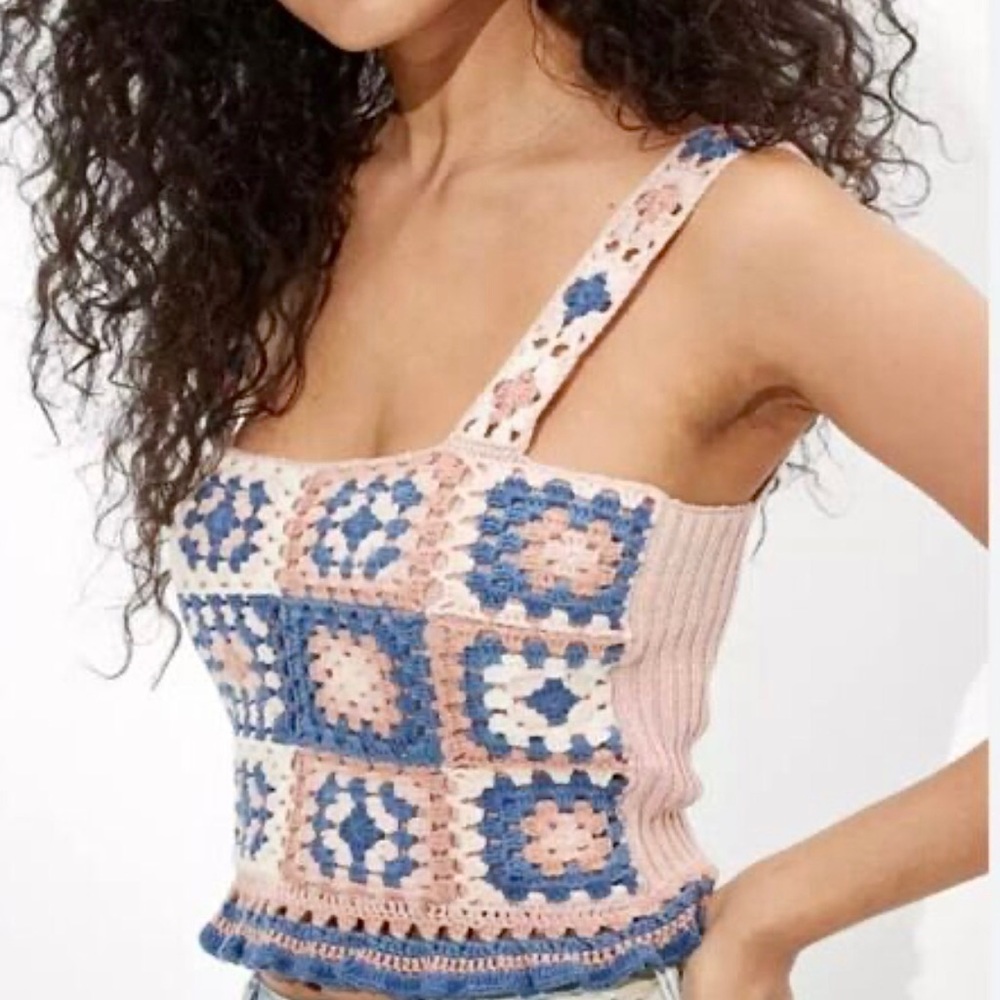 American eagle crochet patchwork tank. NEVER WORN/ TAGS ON